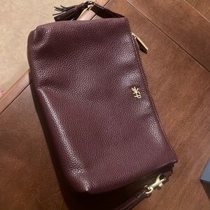 Freshly picked Classic Clutch